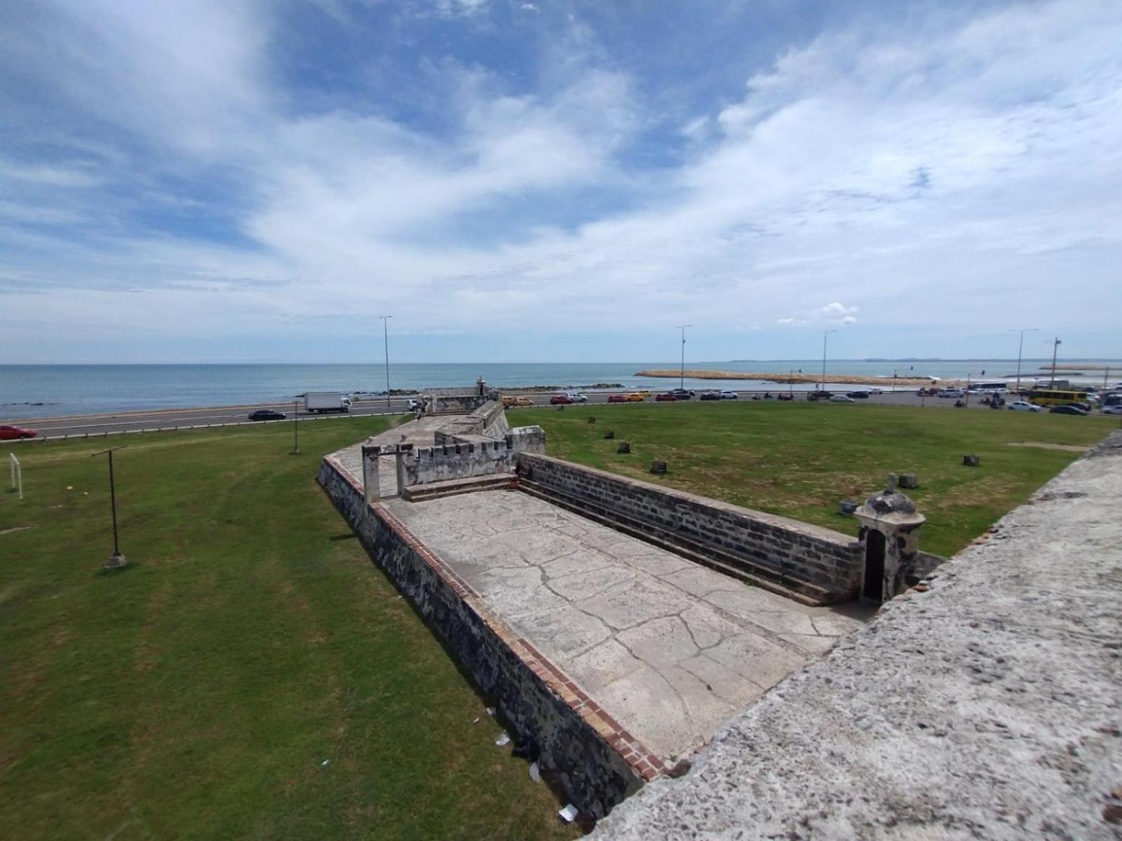 Homethel Cartagena エクステリア 写真